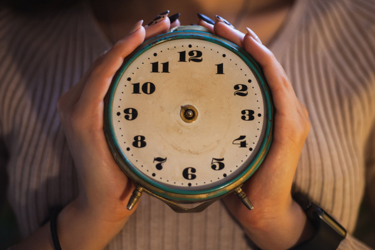 How Waking up Without An Alarm Is Good For You Nilkamal Sleep