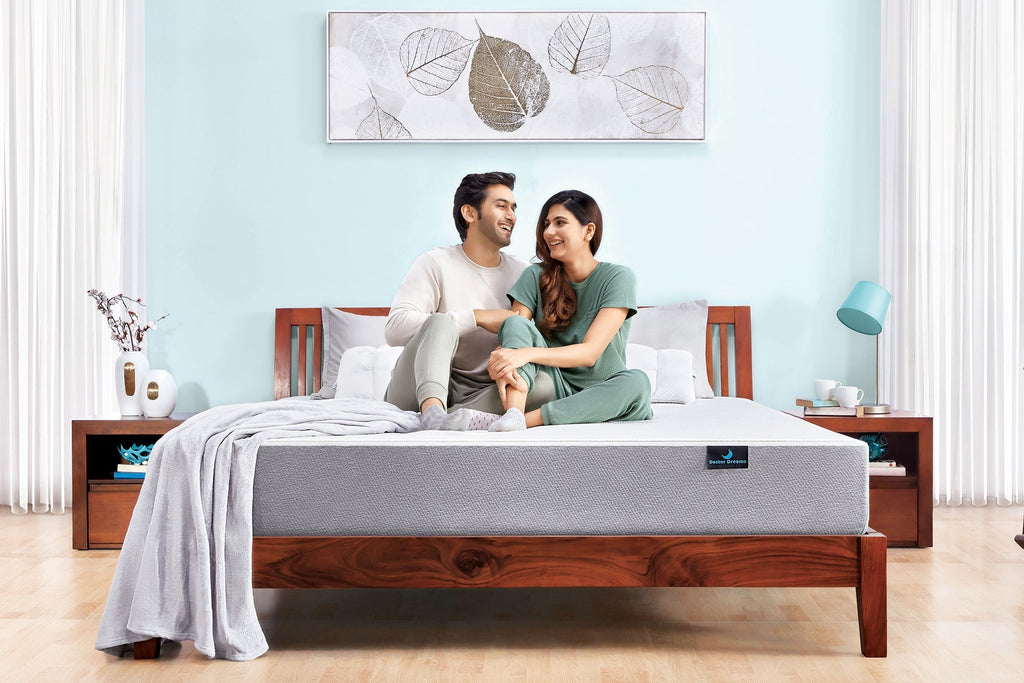 Orthopedic Mattress vs Regular Mattress: Explore to Choose the Right Mattress